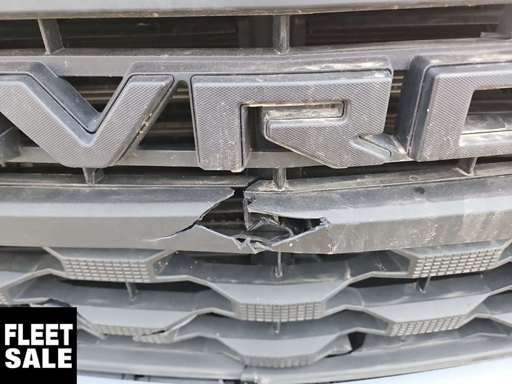 2023-chevrolet-silverado-1500-image-30
