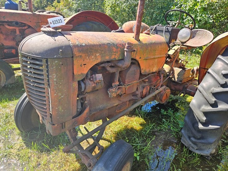 #2523-•-case-tractor-image-14