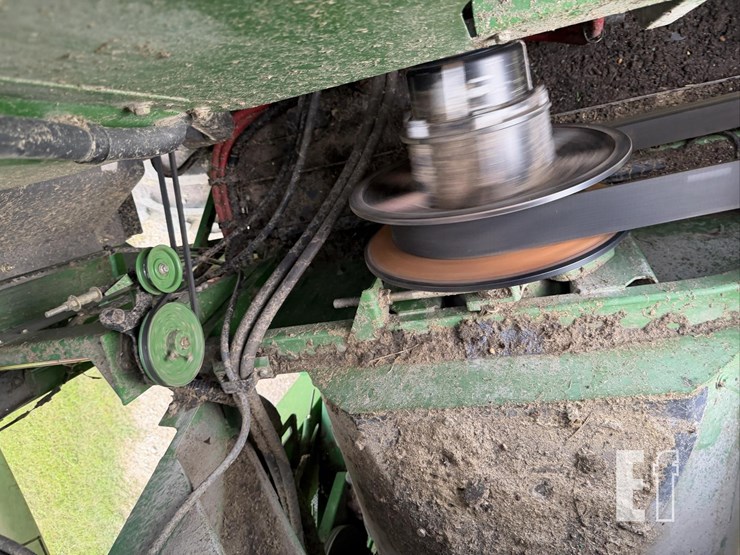 2009-john-deere-9770-sts-image-88