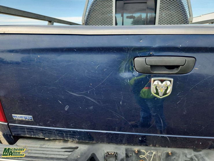 2009-dodge-ram-2500-image-32