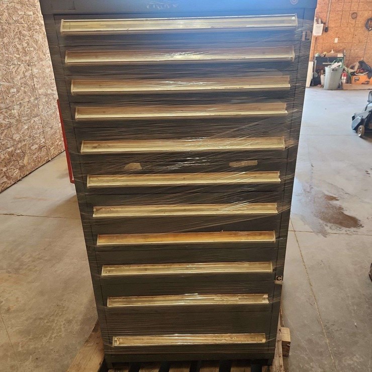 11 Drawer Cabinet