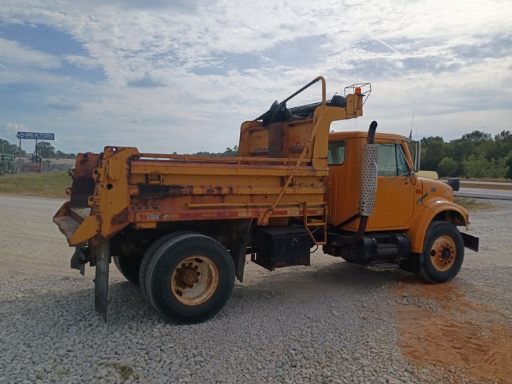 2000-international-4900-image-8