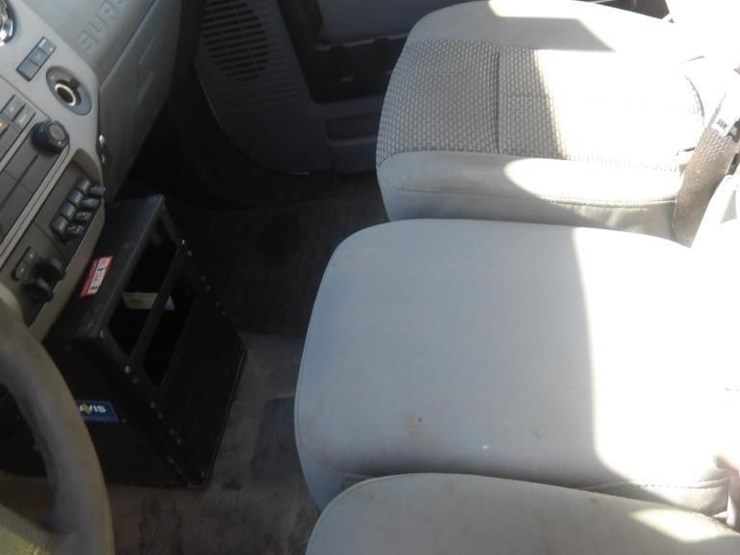 2015-ford-f450-image-29