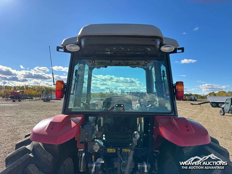 2013-massey-ferguson-4610-image-56
