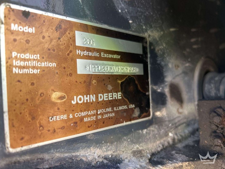 2017-deere-26g-image-5