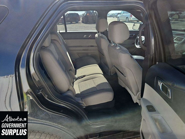 ford-explorer-image-16