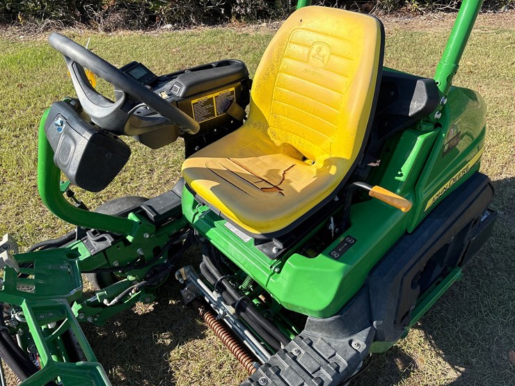 john-deere-2700-image-11