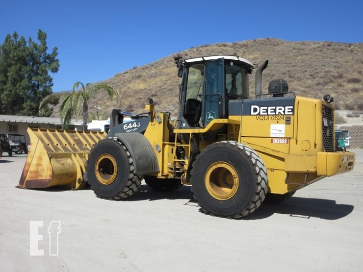 2005-deere-644j-image-4