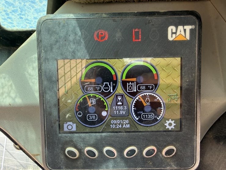 2022-caterpillar-279d3-image-3