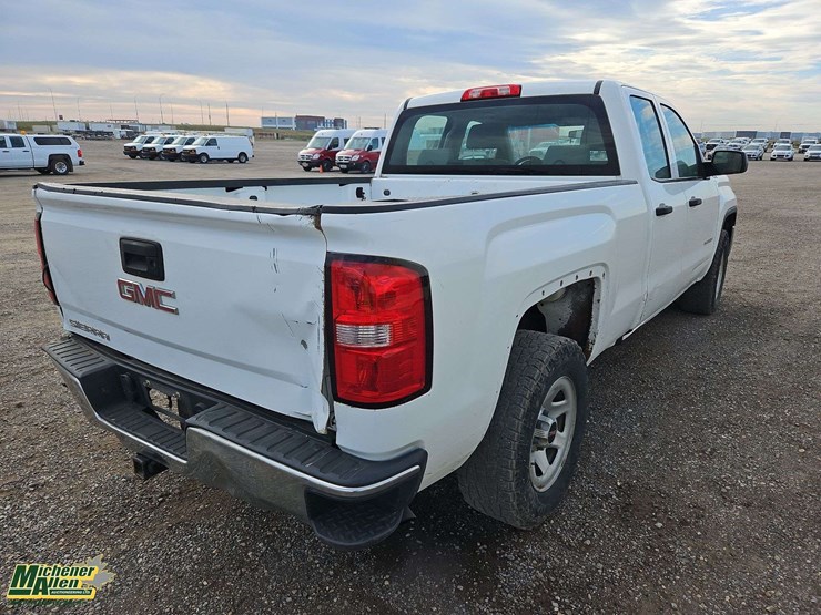 2017-gmc-sierra-1500-image-4