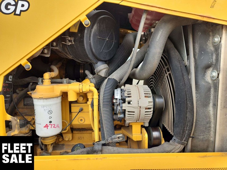 2016-deere-450j-image-25