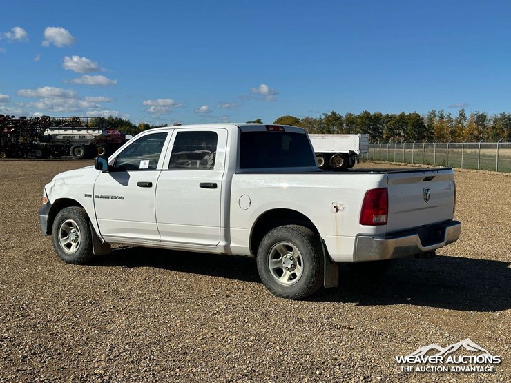2012-dodge-ram-1500-image-4