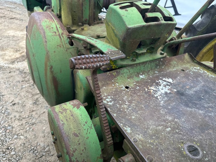 1951-john-deere-a-image-32