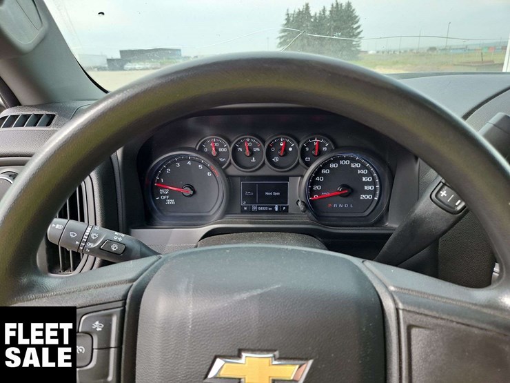 2023-chevrolet-silverado-1500-image-19