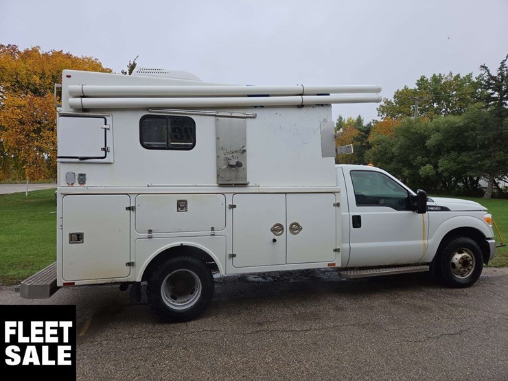 2011-ford-f350-image-7