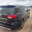 2017-kia-sedona-image-3