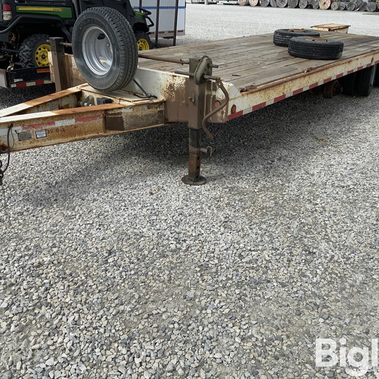 2002 Felling DE 292 Tri/A Flatbed Trailer For Parts