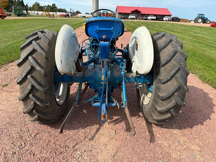 ford-3600-image-17
