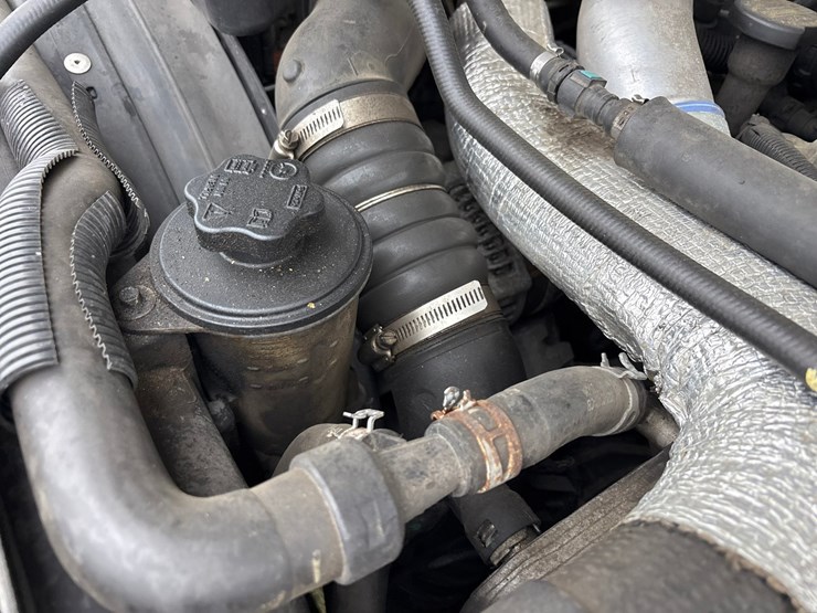 2015-ford-f550-image-49