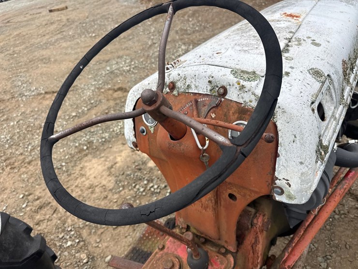 ford-8n-image-27