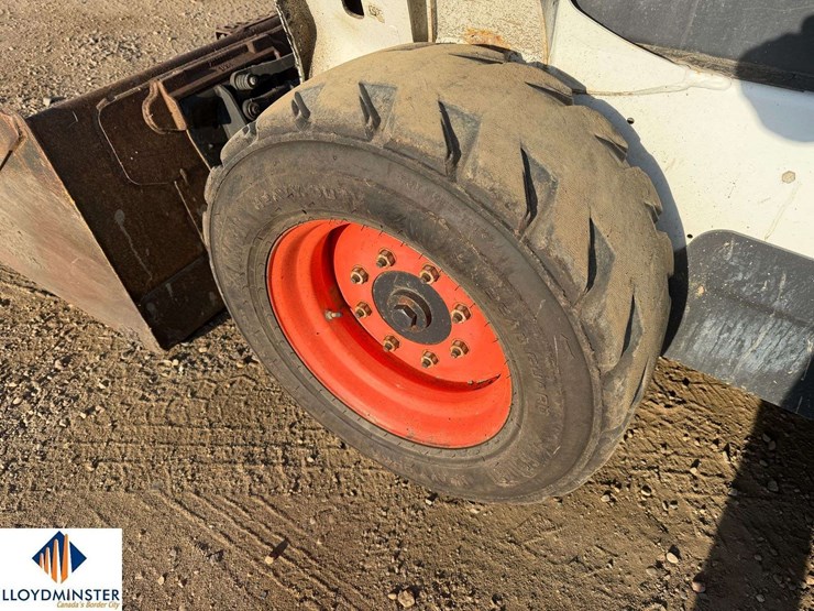 2018-bobcat-s570-image-8