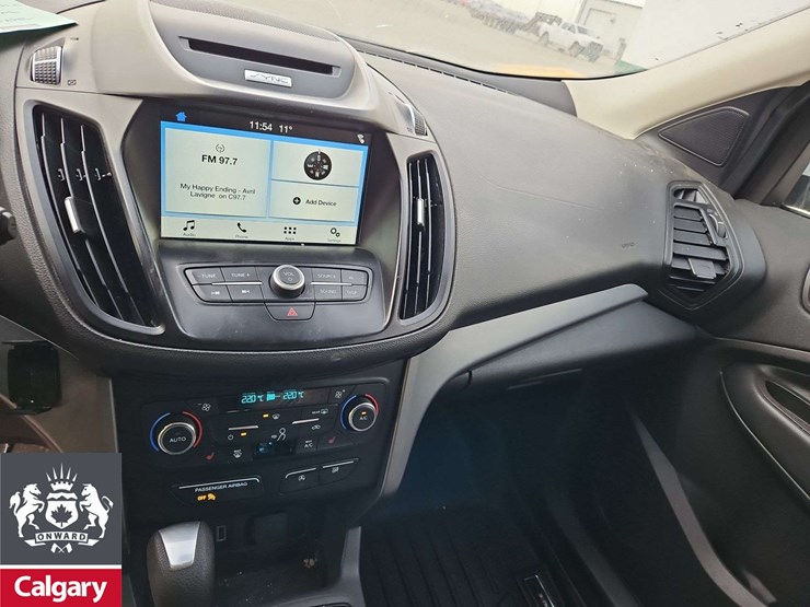 2017-ford-escape-se-image-22