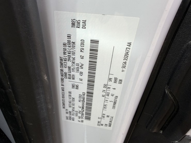 2019-ford-transit-image-10