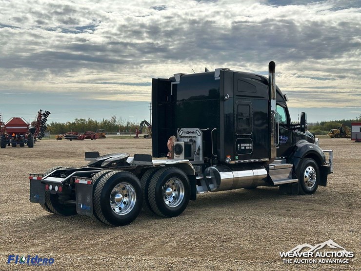 kenworth-t880-image-3