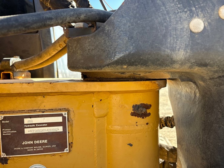 deere-85g-image-9