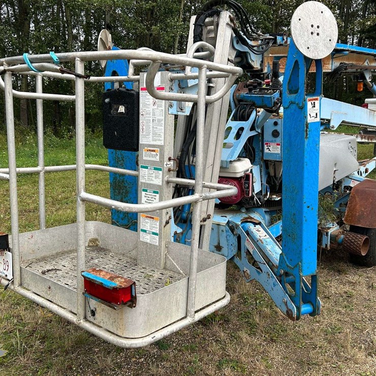 2006 GENIE TZ50
