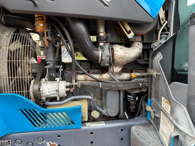 new-holland-8670-image-31