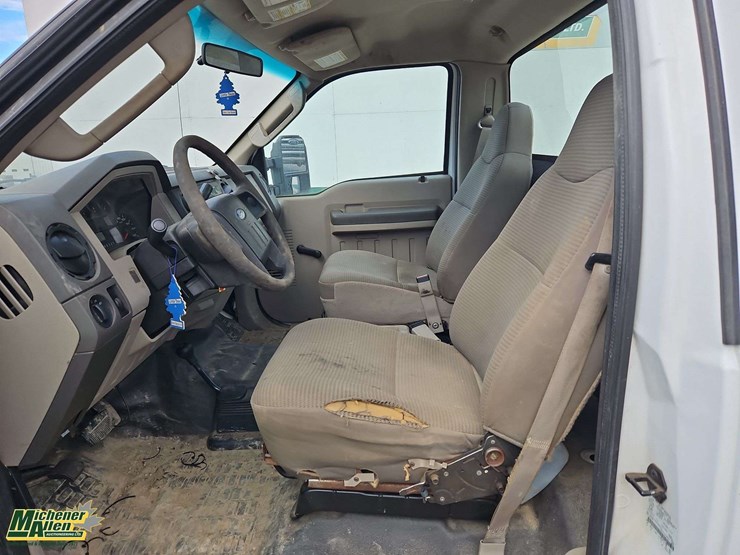 2008-ford-f350-image-14