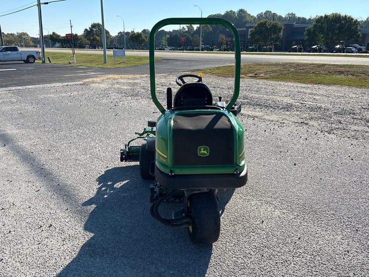 john-deere-2500e-image-4