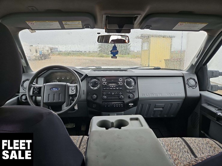 2015-ford-f350-image-18