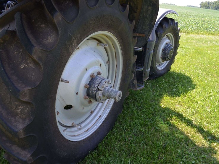 case-ih-125-image-6