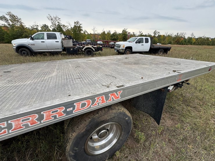 ford-f350-xl-image-18
