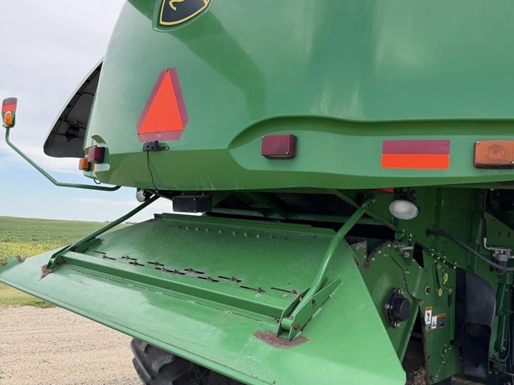 2009-john-deere-9770-sts-image-50