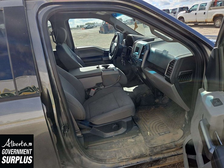 2017-ford-f150-image-17