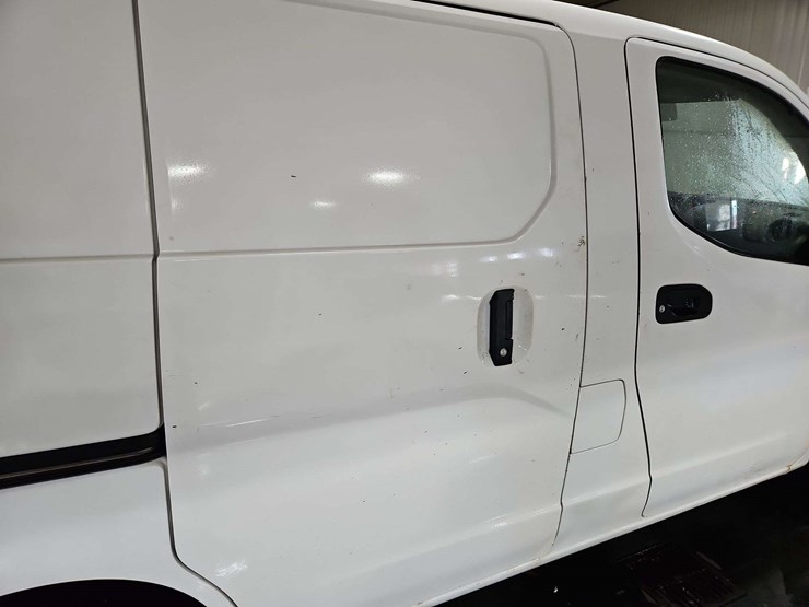 2017-chevrolet-city-express-image-30