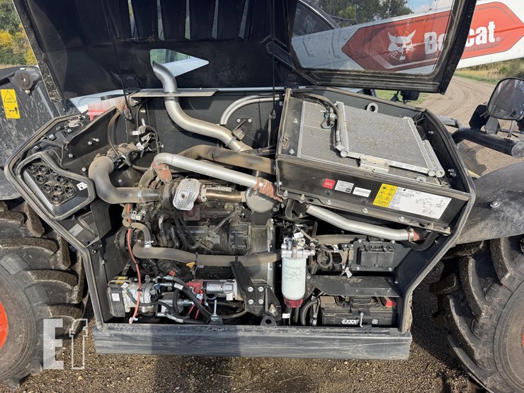 2025-bobcat-tl623-image-17