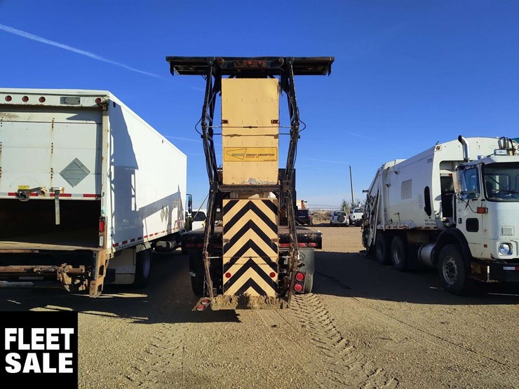 2003-sterling-lt8500-image-4