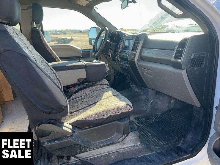 2020-ford-f550-image-16