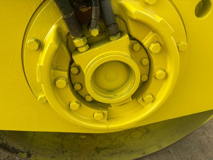bomag-bw213d-image-54