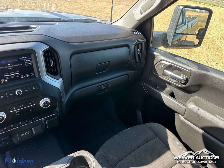 gmc-sierra-2500hd-image-11