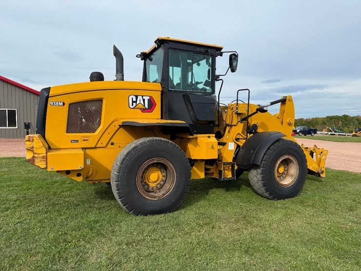 caterpillar-938m-image-4
