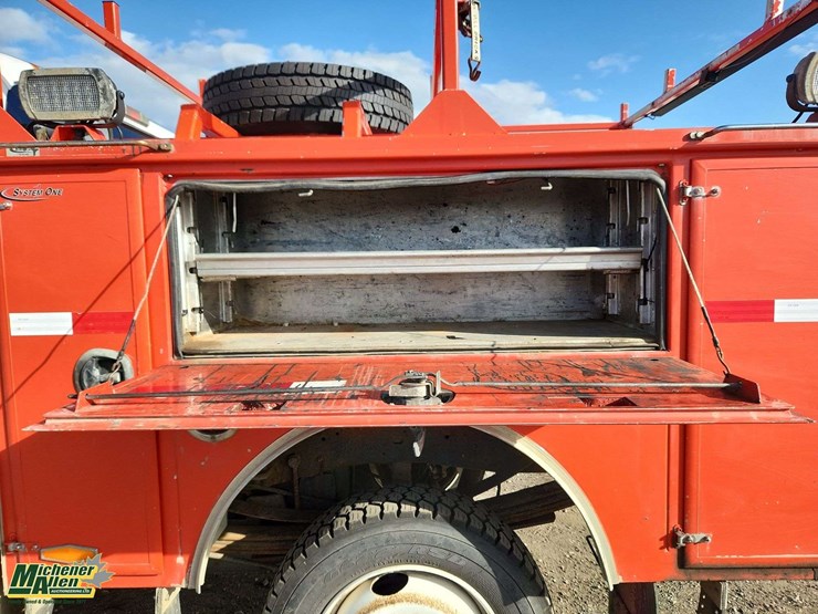 2013-ford-f350-image-37