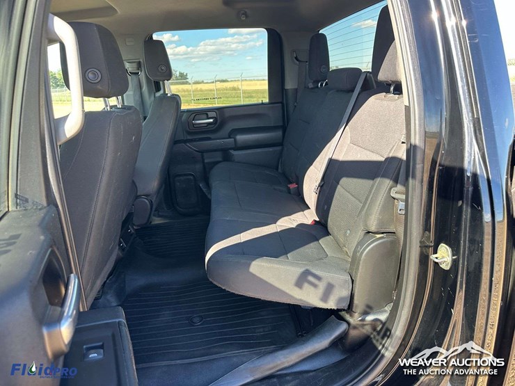 gmc-sierra-2500hd-image-28