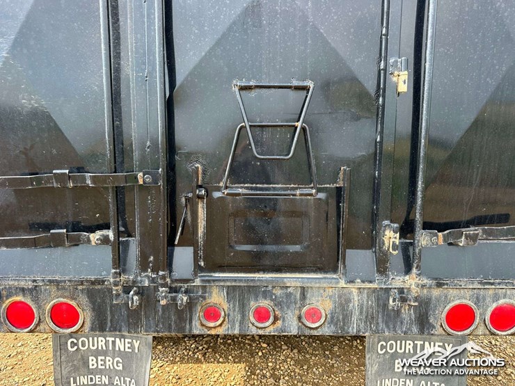 2005-t/a-grain-pup-trailer-image-26