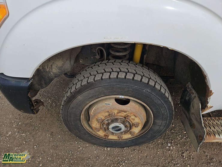 2011-ford-f250-image-9