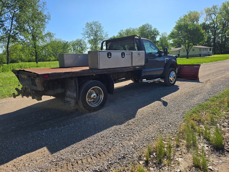 2008-ford-f550-image-18